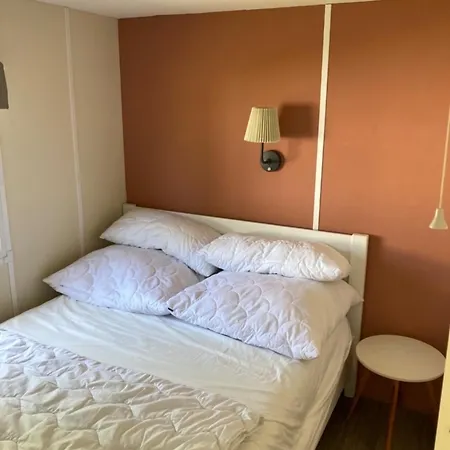 Pur M 3 Natureingebunden, Familien- Und Hundefreundlich Eingezaunt - B65970 Holiday home